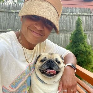 Meet your Posher, Anadelina